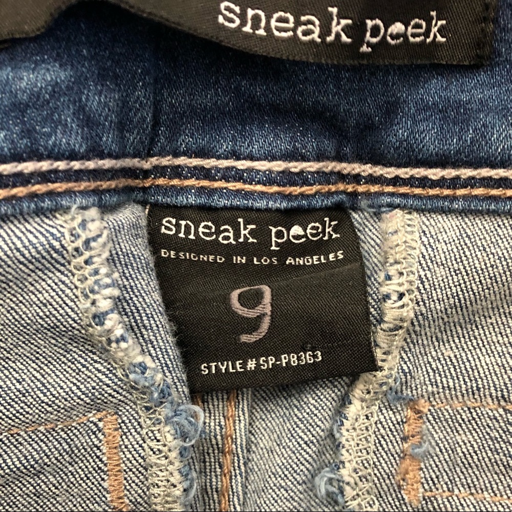Flare Jeans Sneak Peek Classic Blue Wash Size 9 Bell Bottom Jeans - Picture 13 of 15